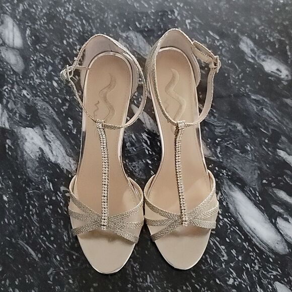 BRAND NEW NINA STRAPPY HEEL SPARKLE&SHINE OPEN TOE SANDAL - Picture 2 of 15